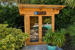 Luxury Pool Home in Riverview Tampa - Image 2